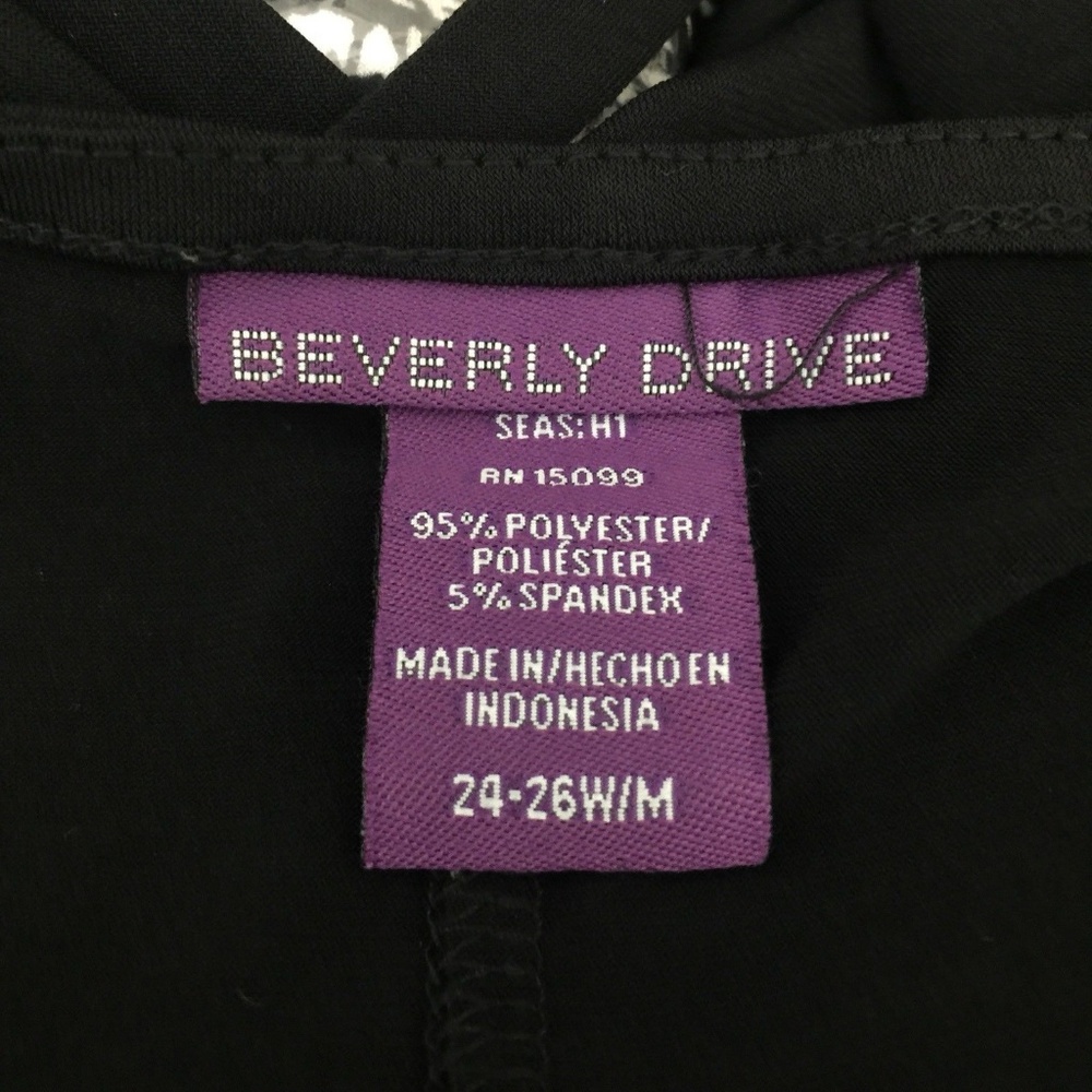 Beverly Drive Ruched Sleeve Shift Dress - Picture 6 of 7